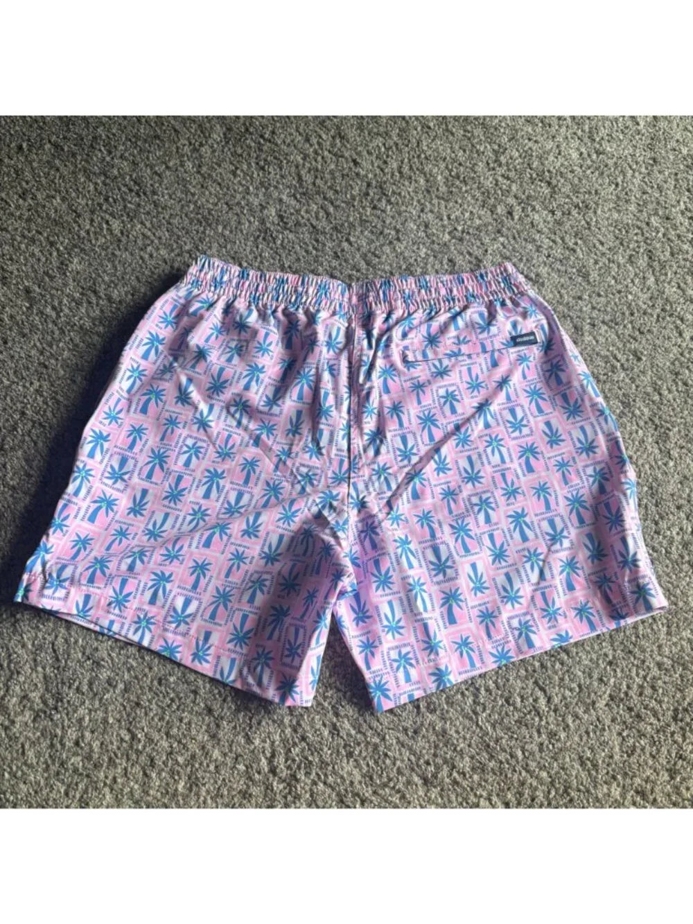 CHUBBIES Miami Mosaic Mens Swim Shorts Trunks Pink Medium Lined 5.5